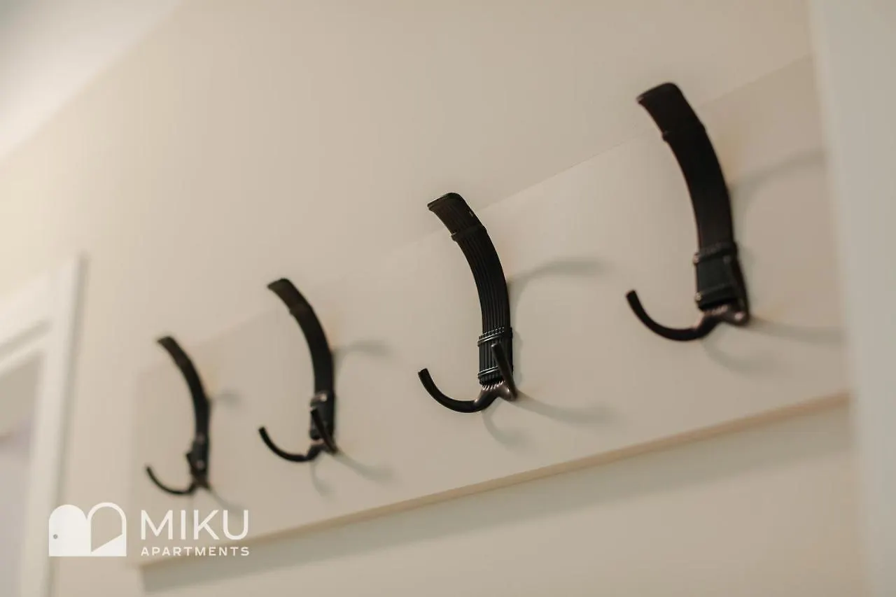 Miku Apartment-Elegant 1Bd Apartment At Olympic Residence Tirana